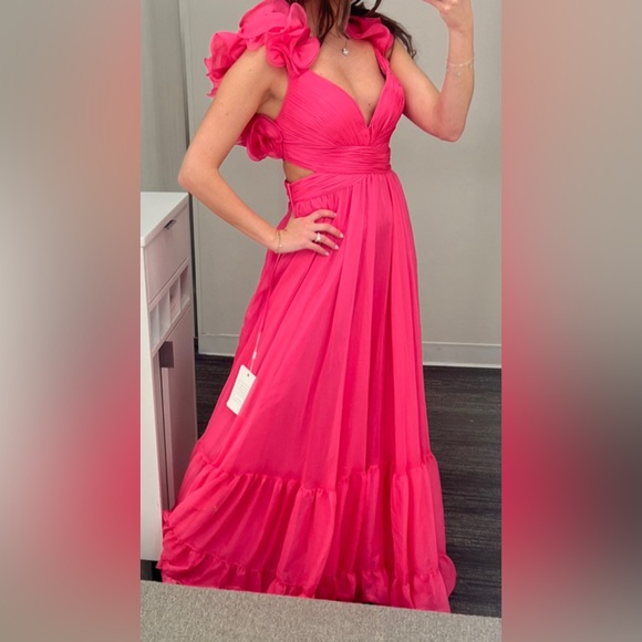 Mac Duggal Chiffon Gown - Picture 3 of 5